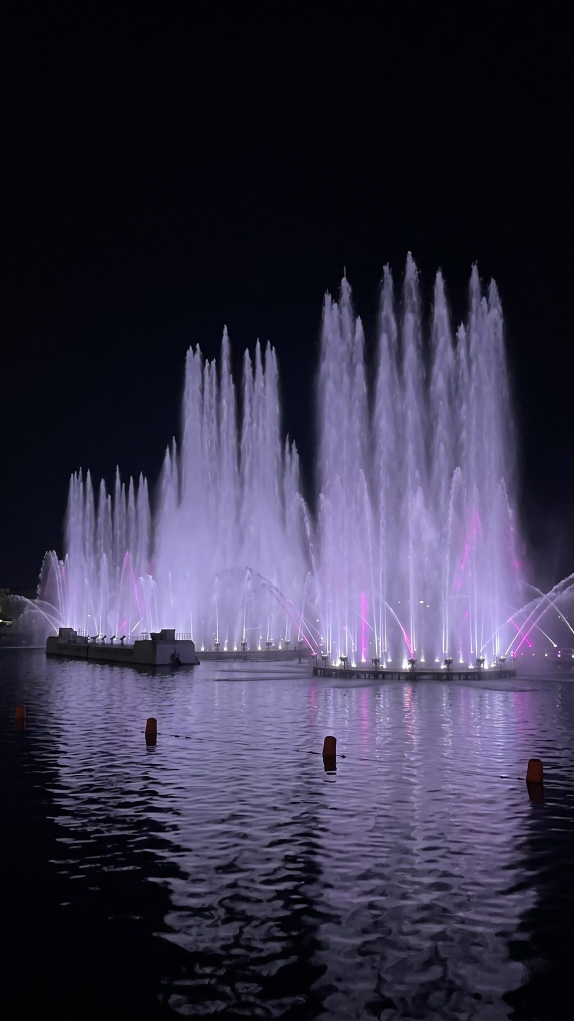 Dancing fountain show at Mokpo Peace Plaza at night